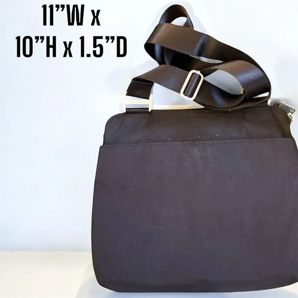 Baggallini Tulum Adjustable Crossbody Travel Bag Black Detachable Wristlet